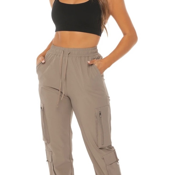 Elite Eleven Utility Cargo Pants - Picture 8 of 11